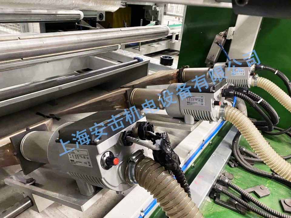 HERZ大功率工業熱風加熱器進行烘干操作